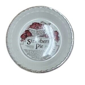 Vintage Country Harvest Strawberry Pie Cooking Pie Plate